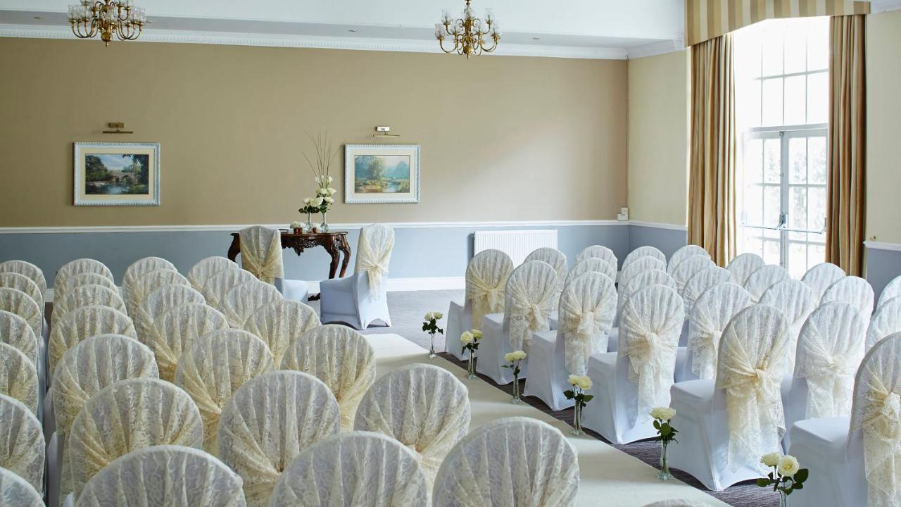 Hollins Hall Hotel, Golf & Country Club Bradford  Eksteriør billede